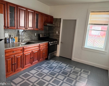 3956 N 7th Street - Photo Thumbnail 10