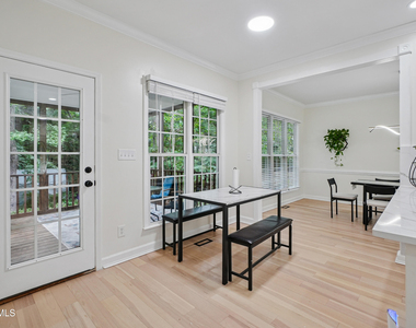 8424 Eagle View Drive - Photo Thumbnail 13