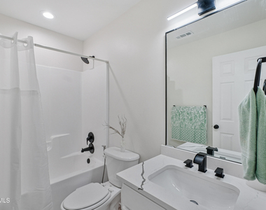 8424 Eagle View Drive - Photo Thumbnail 26