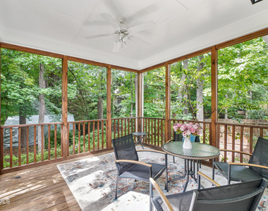 8424 Eagle View Drive - Photo Thumbnail 5