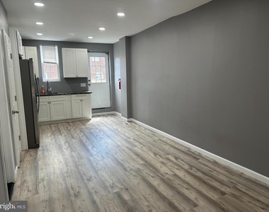 1438 Knorr Street - Photo Thumbnail 5