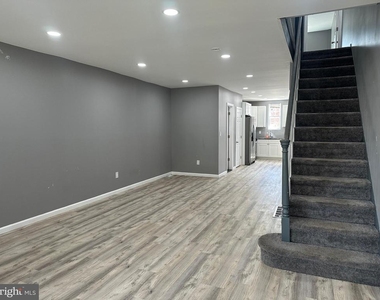 1438 Knorr Street - Photo Thumbnail 3