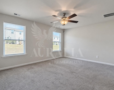 160 Royal Star Way - Photo Thumbnail 36