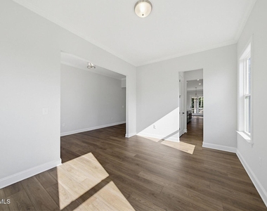 7645 Hasentree Way - Photo Thumbnail 35