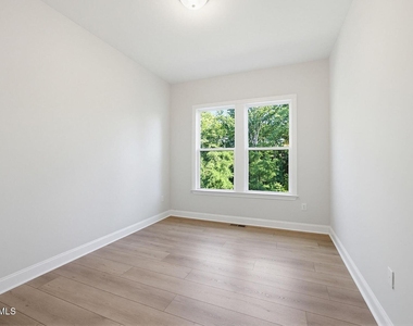 7645 Hasentree Way - Photo Thumbnail 36