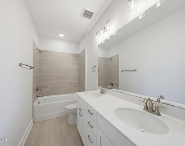 7645 Hasentree Way - Photo Thumbnail 9