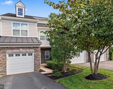 202 Ella Lane - Photo Thumbnail 27