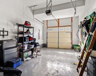 202 Ella Lane - Photo Thumbnail 25