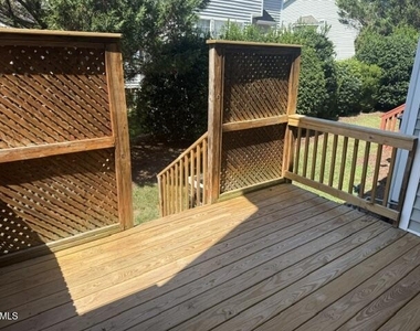 6003 Kohler Lane - Photo Thumbnail 19