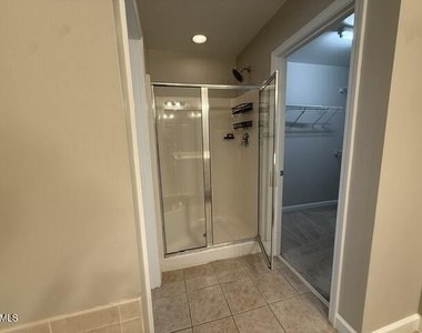 6003 Kohler Lane - Photo Thumbnail 13