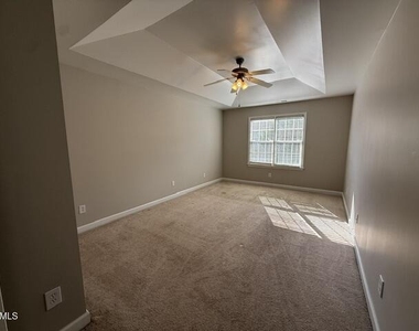 6003 Kohler Lane - Photo Thumbnail 10