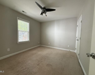 6003 Kohler Lane - Photo Thumbnail 16
