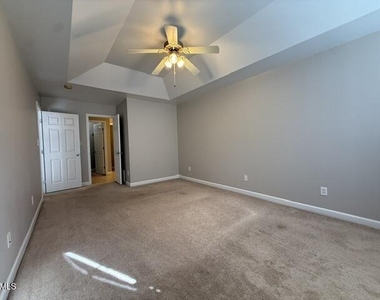 6003 Kohler Lane - Photo Thumbnail 11