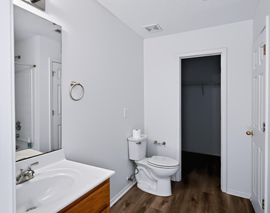 956 Mailwood Drive - Photo Thumbnail 15