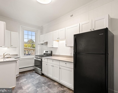605 W Miner Street - Photo Thumbnail 11