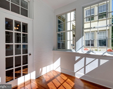 605 W Miner Street - Photo Thumbnail 9