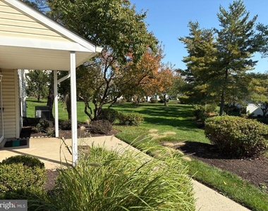 1007 Waterford Road - Photo Thumbnail 2