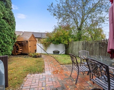 226 Farleigh Court - Photo Thumbnail 20