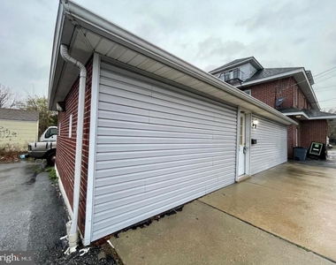 1 New Jersey Ave - Photo Thumbnail 8