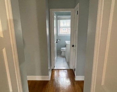 40 Lee Street - Photo Thumbnail 12