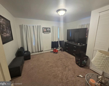 83 Chestnut Street - Photo Thumbnail 5