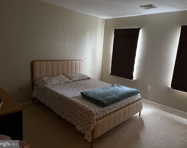 97 Pinewood Drive - Photo Thumbnail 10