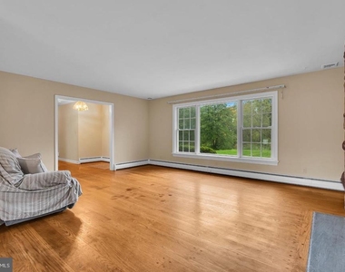 402 Washington Crossing Pennington Road - Photo Thumbnail 6
