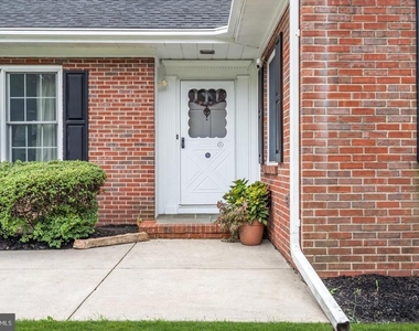 402 Washington Crossing Pennington Road - Photo Thumbnail 3