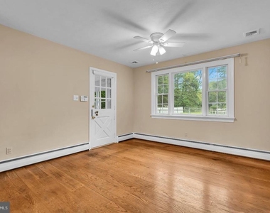 402 Washington Crossing Pennington Road - Photo Thumbnail 8
