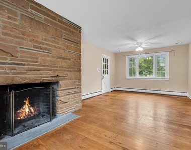 402 Washington Crossing Pennington Road - Photo Thumbnail 7