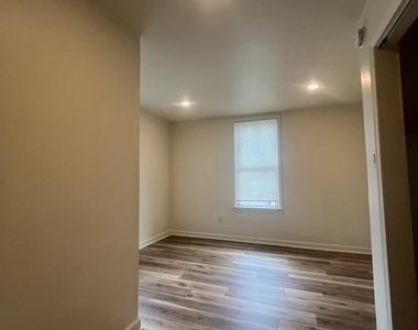 108 Harvard Avenue - Photo Thumbnail 17