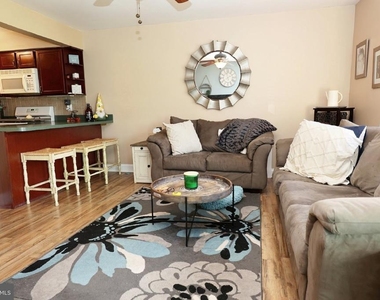 84 Knoll Drive - Photo Thumbnail 5