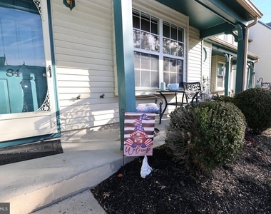 84 Knoll Drive - Photo Thumbnail 3