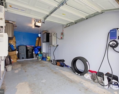 108 Freedom Way - Photo Thumbnail 37