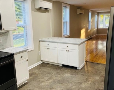 1703 Hollywood Avenue - Photo Thumbnail 1