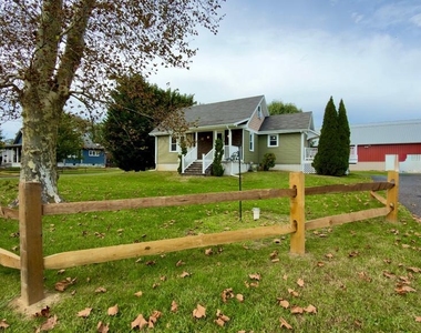 990 Elm Road - Photo Thumbnail 1