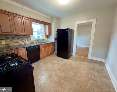 990 Elm Road - Photo Thumbnail 23