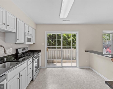 1401 Delancey Way - Photo Thumbnail 9