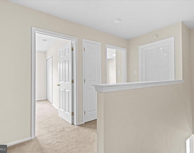 1401 Delancey Way - Photo Thumbnail 22