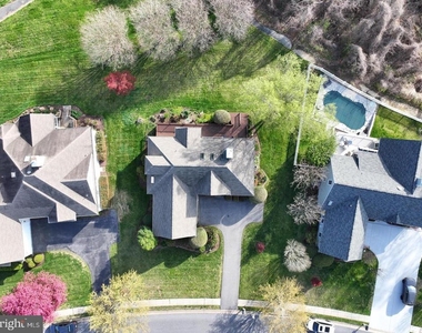 28642 Clubhouse Drive - Photo Thumbnail 40