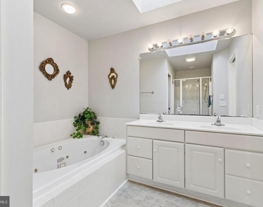 28642 Clubhouse Drive - Photo Thumbnail 18