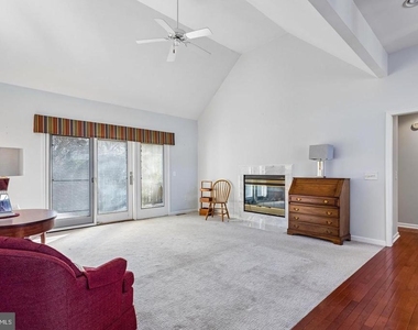 28642 Clubhouse Drive - Photo Thumbnail 8