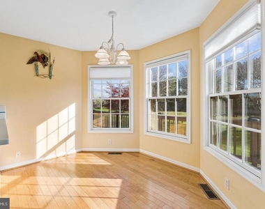 28642 Clubhouse Drive - Photo Thumbnail 15