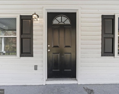 42523 St Johns Road - Photo Thumbnail 3