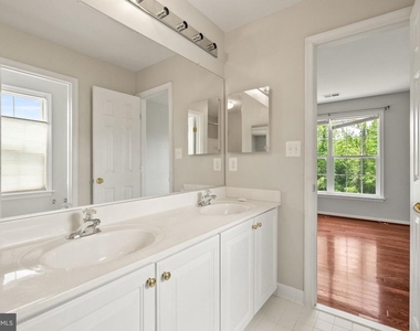 12310 Houndwood Way - Photo Thumbnail 31