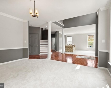 12310 Houndwood Way - Photo Thumbnail 5