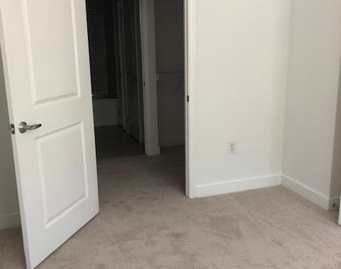 155 Potomac Psge - Photo Thumbnail 16