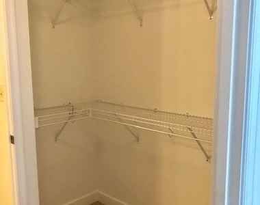 155 Potomac Psge - Photo Thumbnail 17