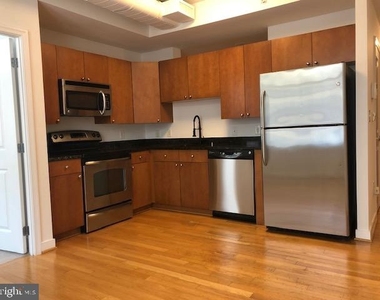 155 Potomac Psge - Photo Thumbnail 13
