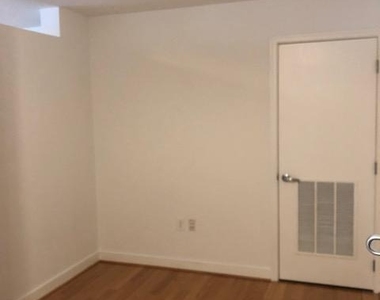 155 Potomac Psge - Photo Thumbnail 26